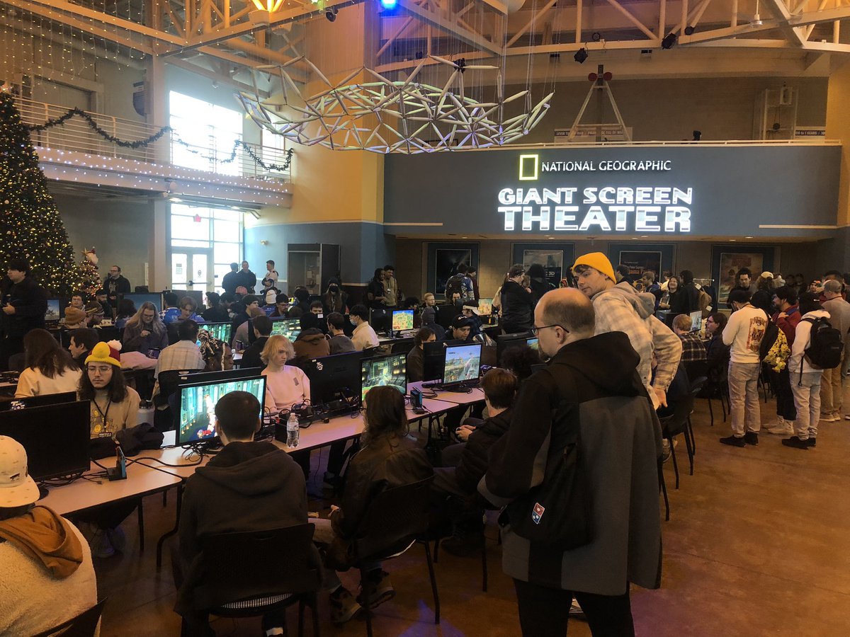 chaseneukam's tweet photo. Honeypot 6 : Winter is Coming Is underway! Catch me MC'ing on and off stream for the weekend!
@HoneypotQC https://t.co/xWMcaj46q6