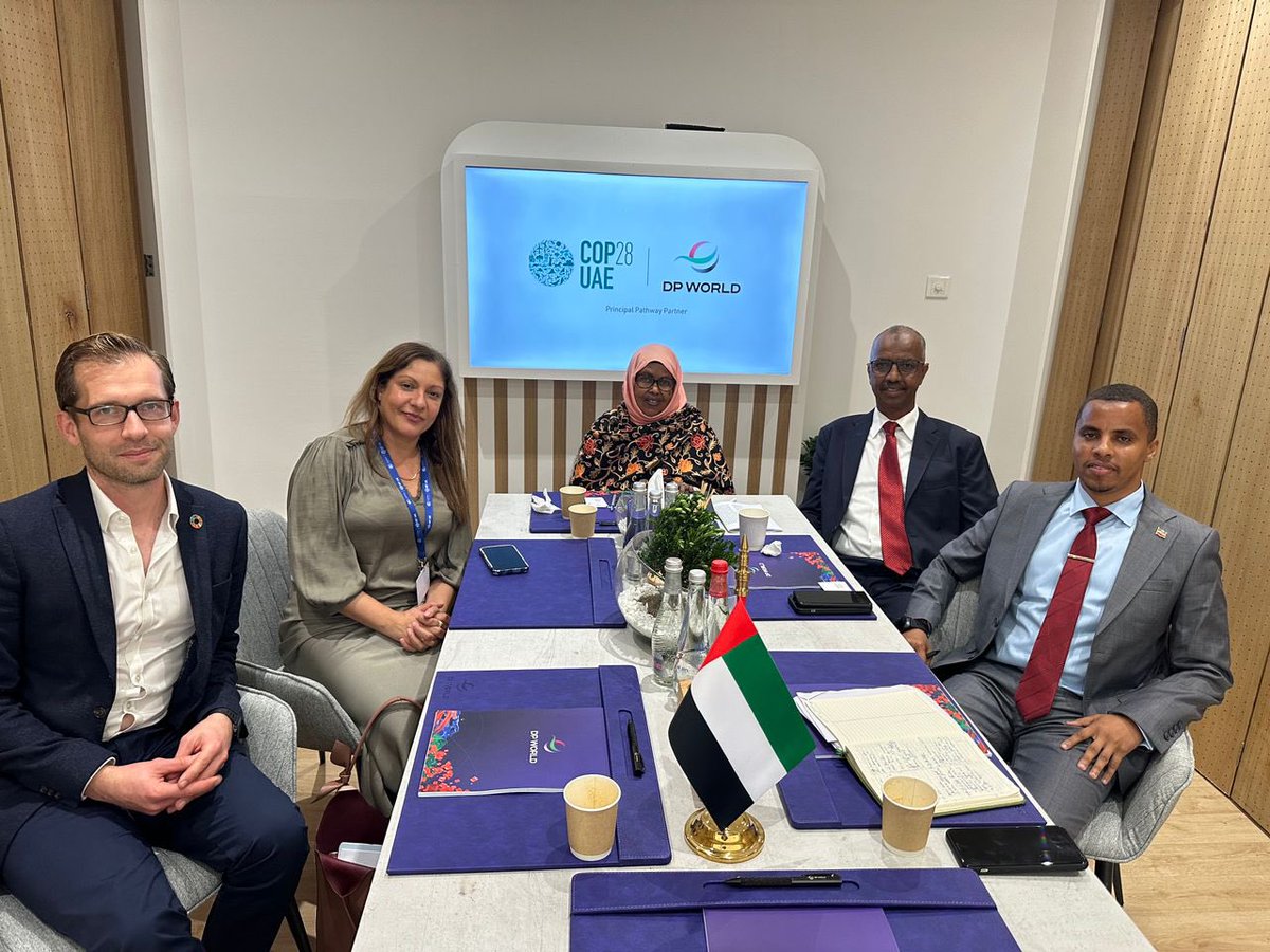 MOECC_JSL's tweet photo. H.E Shukri Haji Ismail Mohamoud, Somaliland’s Minister of Environment and Climate Change, took the stage at #COP28 in Dubai, joining a panel on renewable energy transition in emerging markets. https://t.co/tlXDQmauQZ