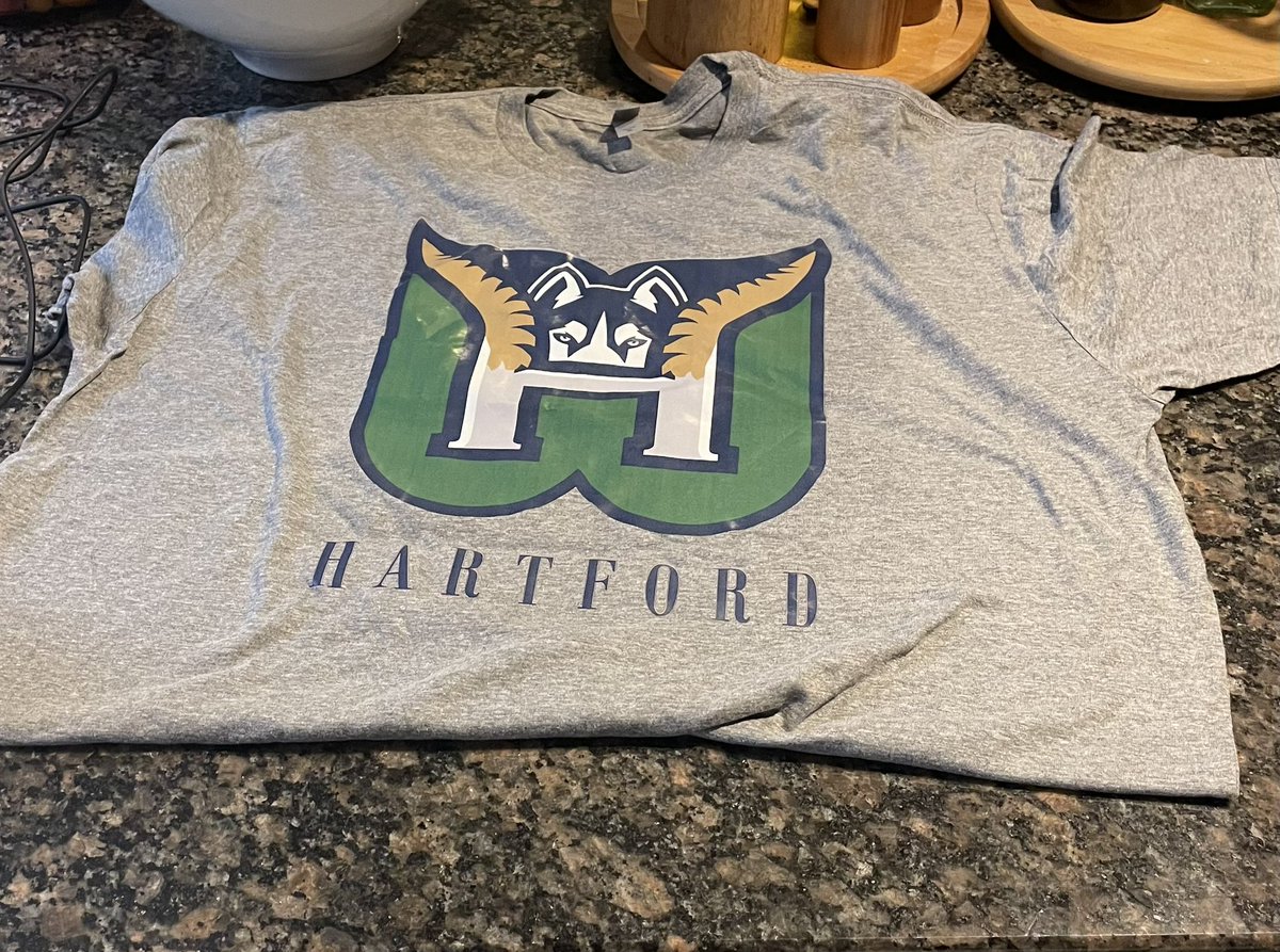 theboneBTT's tweet photo. @UConnMeg22 I’ve seen these around 👀 https://t.co/eZC4xpU0Uh
