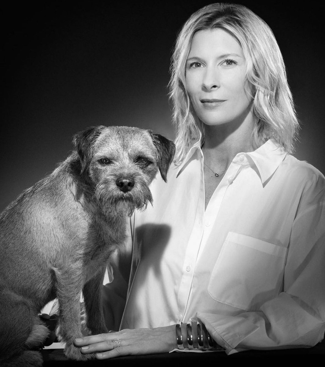 Les Matins LCI WE (@lesmatinslci) on Twitter photo .<a href="/HeleneGateauOff/">Hélène Gateau</a> publie “Pourquoi j’ai choisi d’avoir un chien et pas un enfant” chez <a href="/AlbinMichel/">Albin Michel</a>. Elle livre un témoignage vif et touchant sur sa relation avec Colonel, un adorable border terrier.
👉 La journaliste vétérinaire est l’invitée des #MatinsLCI demain à 09:40. .<a href="/HeleneGateauOff/">Hélène Gateau</a> publie “Pourquoi j’ai choisi d’avoir un chien et pas un enfant” chez <a href="/AlbinMichel/">Albin Michel</a>. Elle livre un témoignage vif et touchant sur sa relation avec Colonel, un adorable border terrier.
👉 La journaliste vétérinaire est l’invitée des #MatinsLCI demain à 09:40.