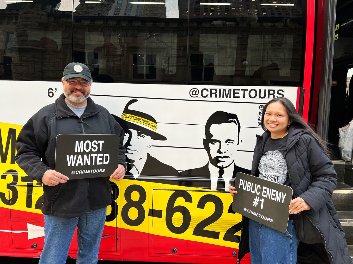 A couple of Al Capone fans identified as Most Wanted &amp; Public Enemy No. One 💥

#chicago #tourism #mostwanted