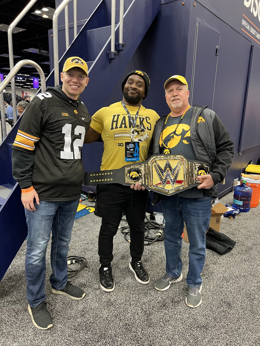 cbarngolf's tweet photo. Big E!! https://t.co/kHRExL7csn