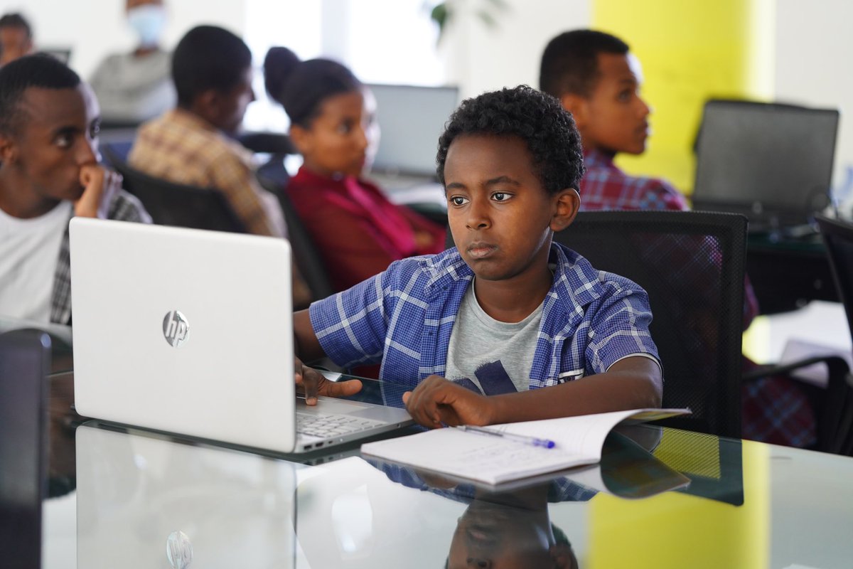 DanEnergyET's tweet photo. Coding is a foundation skill to conquer the large categories of Technology! #SatCoding @DanEnergyET https://t.co/3bteha5w8L