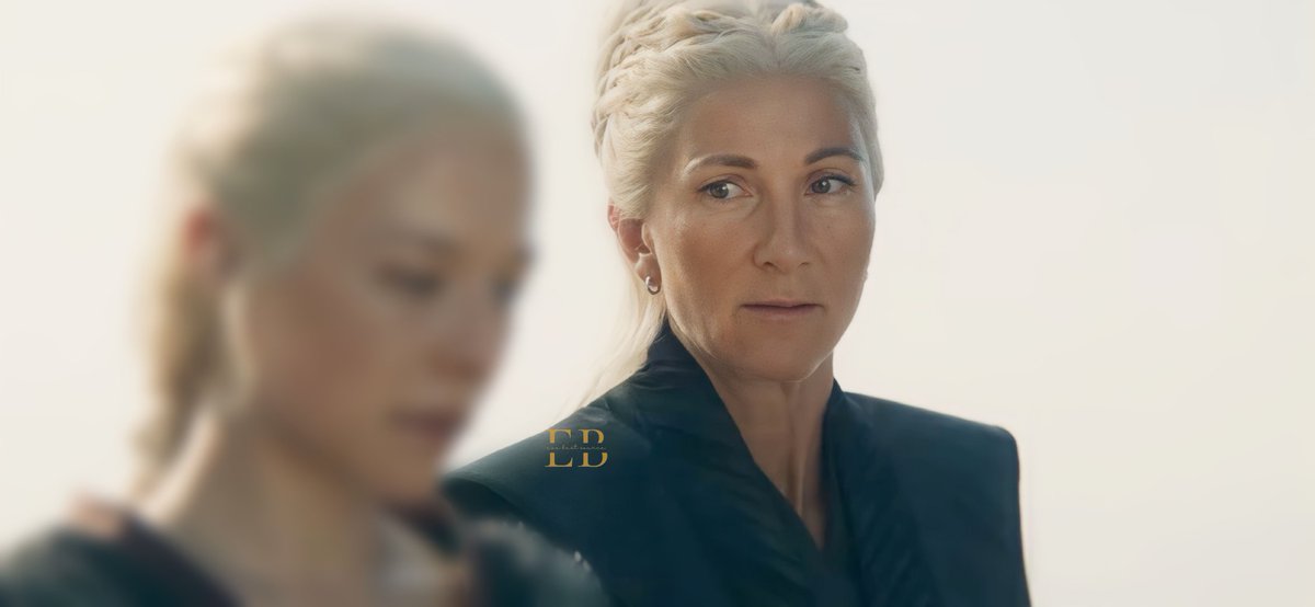 “There is no war so hateful to the gods as a war between kin, and no war so bloody as a war between dragons.” - Rhaenys Targaryen 🐉🔥