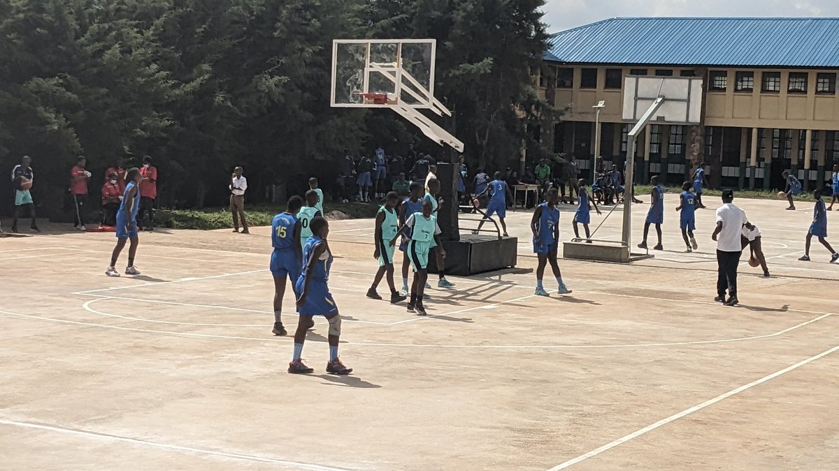 HuyeYouth's tweet image. Uyu munsi mu karere ka @HuyeDistrict, muri G.S Officiel de Butare, Ku nshuro ya mbere hatangirijwe irushanwa rya #NationalTalentDay, irushanwa ryateguwe na Minisiteri ya Siporo, riri kubarizwa mu mushinga w&apos;#IsongaProgram.

@A_sebutege
@RwandaSouth
@Rwanda_Sports
#HuyeYouth