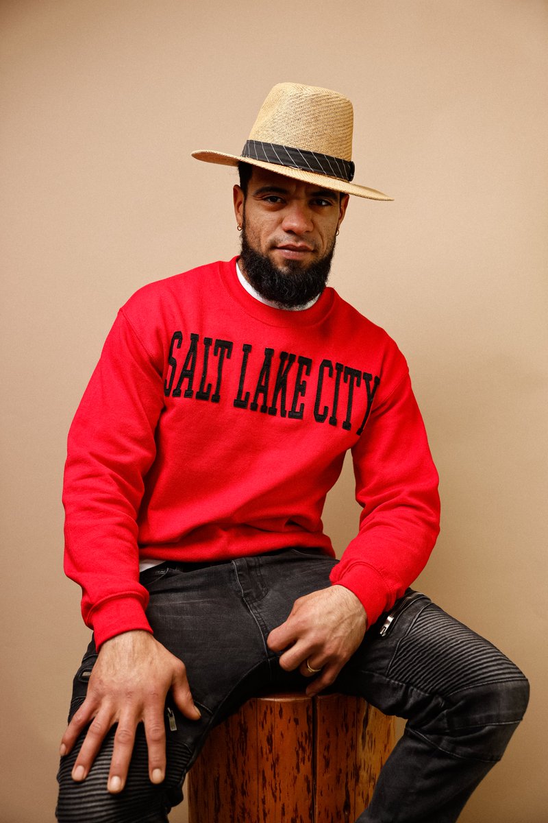 HelpPortraitVan's tweet image. Meet Roger, he&apos;s got style and swagger. He felt &quot;Comfortable and good, it&apos;s my first professional photo, I felt like a star. I&apos;m usually shy, but I got comfortable and wanted to live in the moment&quot;.

Our talented volunteers making magic.

@ugmvancouver @helpportrait