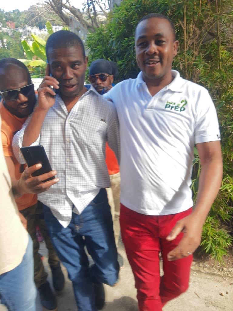 JCOMHaiti's tweet photo. Les premières images de Guy Philippe après sa libération. https://t.co/7fRRY0rIKs
