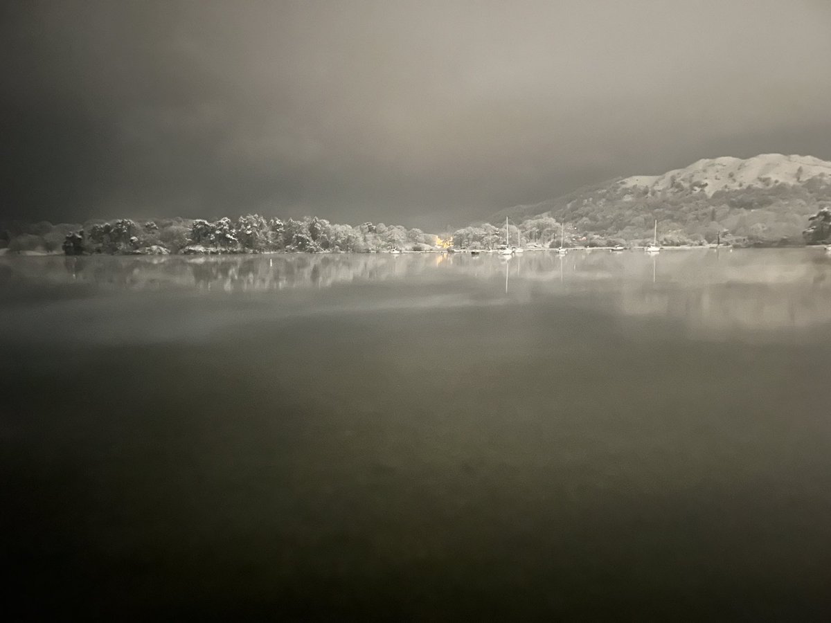 MarkEnglish's tweet photo. @teapotdweller2 @SkyNews Exactly. We are local from Kendal and the forecast didn’t suggest this https://t.co/cwggejoOS3