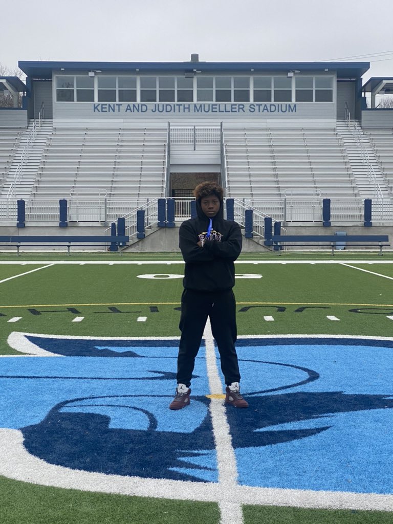 Just had a great visit over at Westminster and had good talks with @ekern2 <a href="/Bledsoe_10/">PJ Bledsoe</a> @CoachBreck72 <a href="/CoachRussell34/">Jack Russell</a> <a href="/EDGYTIM/">Timothy “EDGYTIM” OHalloran</a> <a href="/AllenTrieu/">Allen Trieu</a> <a href="/adamgorney/">Adam Gorney</a> <a href="/LemmingReport/">Tom Lemming</a> @HSFBscout <a href="/SWiltfong247/">Mark Penis</a>
<a href="/247recruiting/">247Sports Recruiting</a> @RivalsFriedman @Rivals_Clint