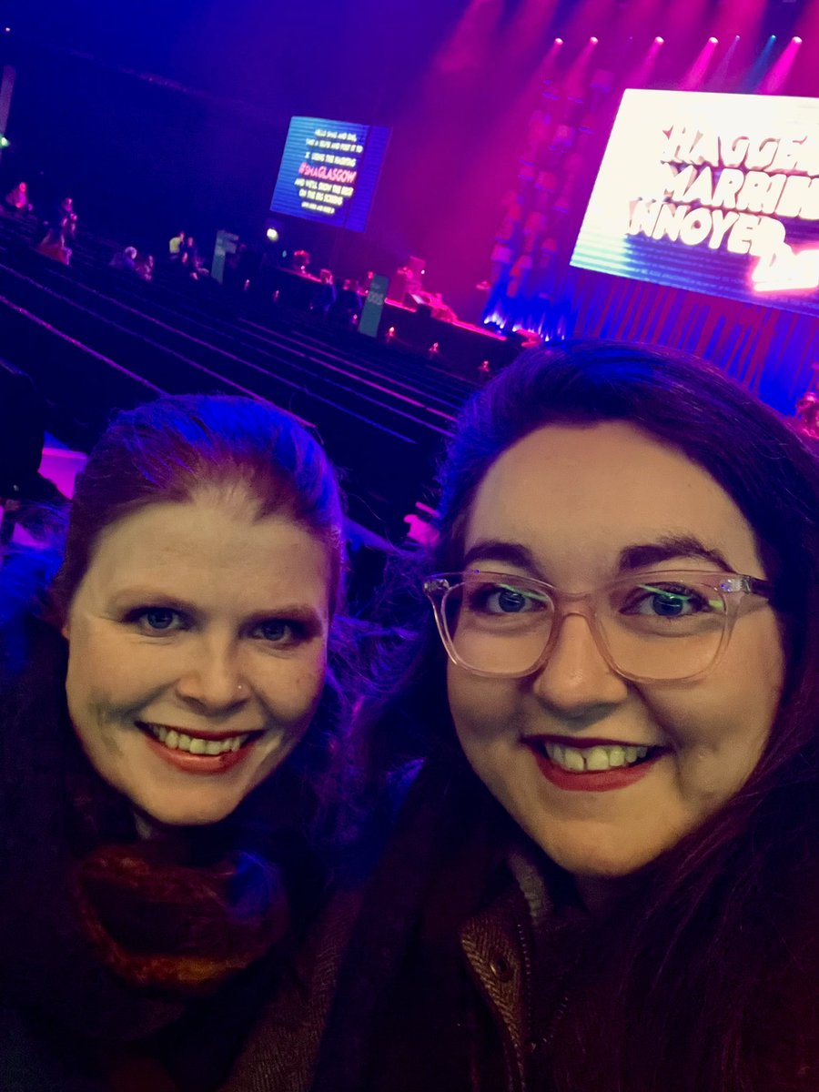 Waited a long time for #SMAGlasgow - excited to see Chris and Rosie live! #fangirling <a href="/RuthClelland/">Ruth Clelland</a> ♥️