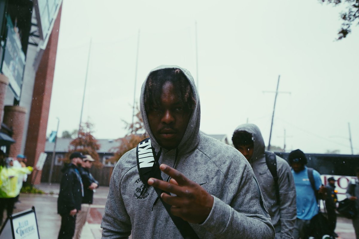 The American tweet media