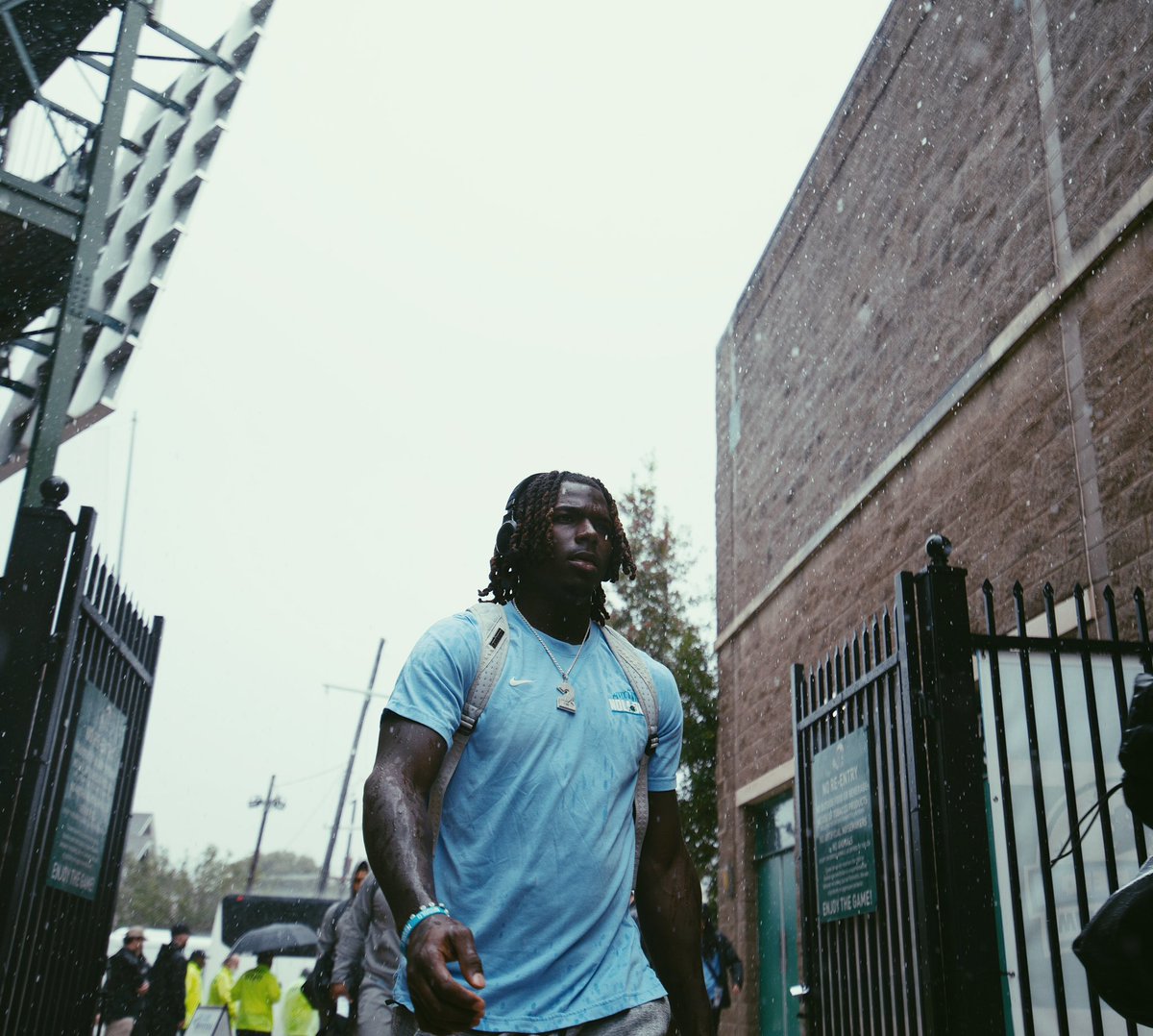 The American tweet media