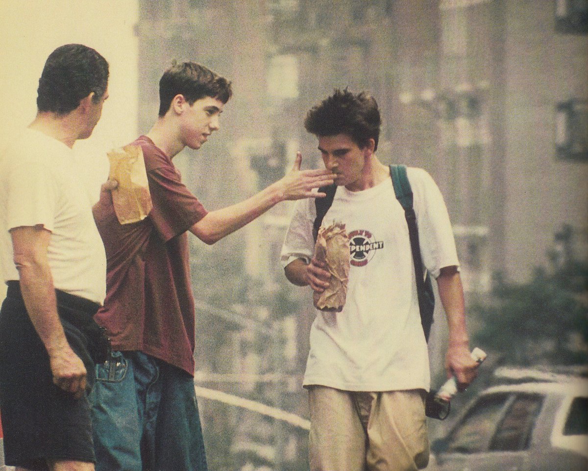 larryclarkfilms's tweet photo. "Well, I always wanted to make the teenage movie that I felt America never made – the great American teenage movie, like the great American novel. That's what I always wanted to do..."
#Kids1995 https://t.co/aKEJGUb1Rn