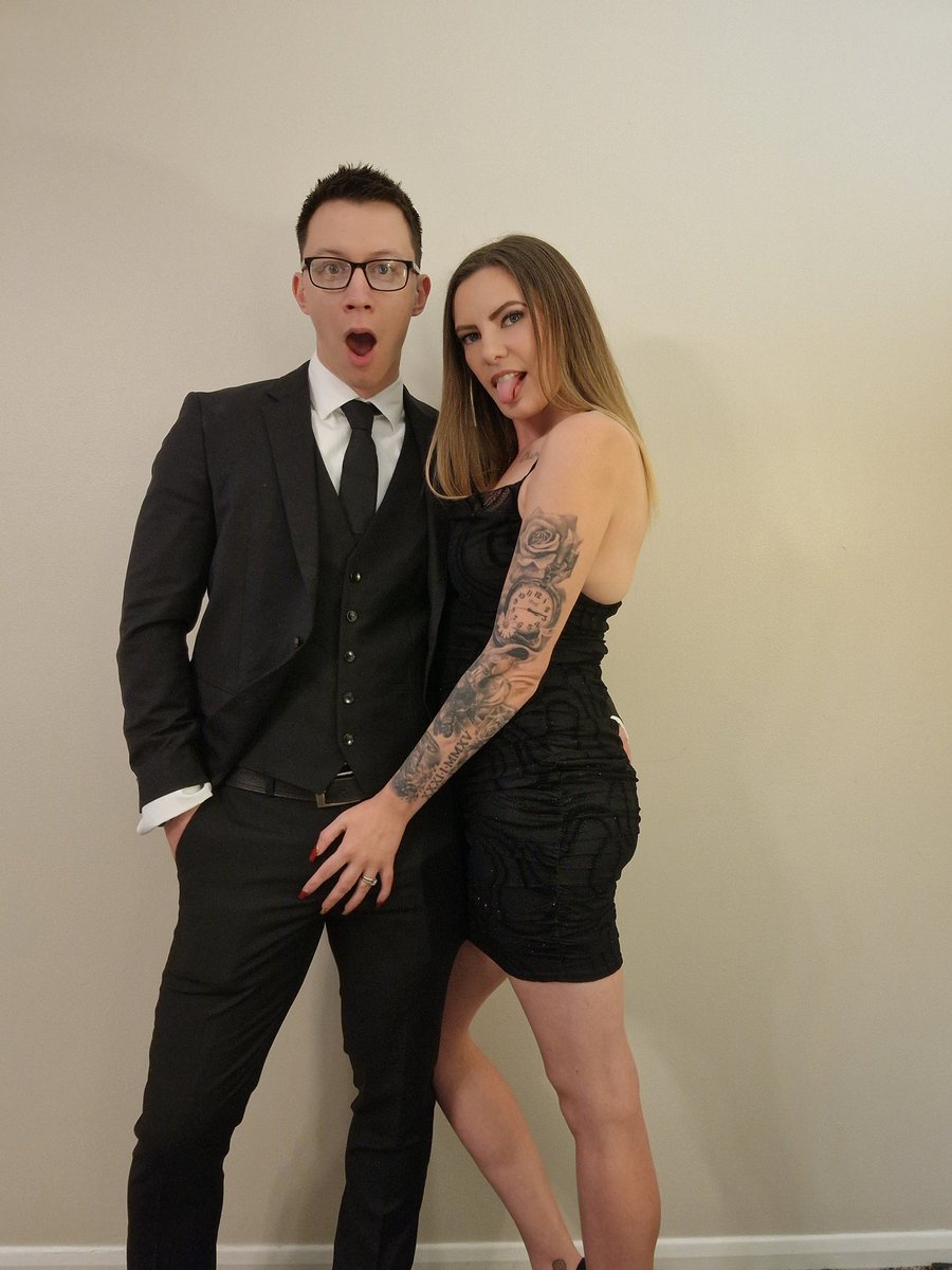 Mr Kitty (@mr_kitty13) on Twitter photo Headed to Chic. I'm the luckiest man alive. Yes my wife has access to this account but its definitely not her posting this caption <a href="/KittyBrat13/">Kitty ๐พ</a> Headed to Chic. I'm the luckiest man alive. Yes my wife has access to this account but its definitely not her posting this caption <a href="/KittyBrat13/">Kitty ๐พ</a>