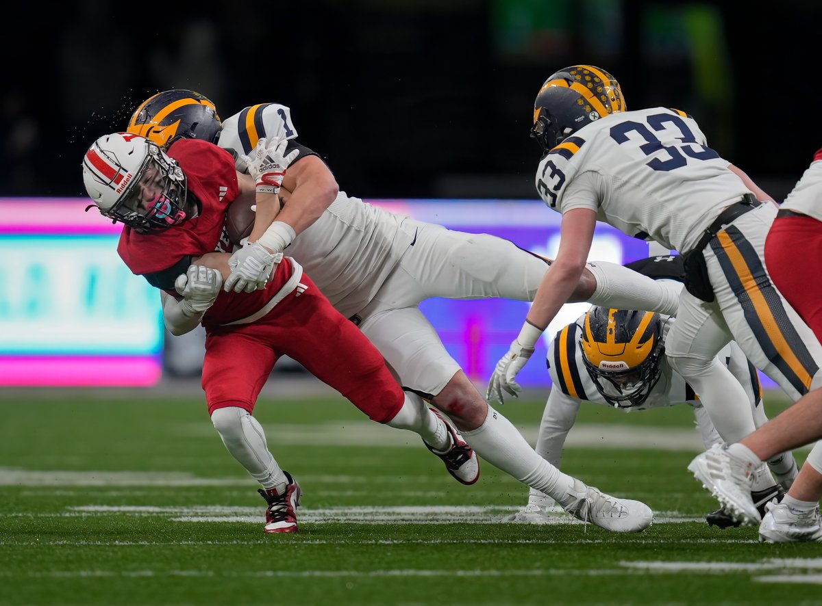 NEW CHAMPIONSHIP 🏈 GALLERY WIAA 3A FINAL Bellevue vs Yelm
<a href="/BellevueFB/">Bellevue Wolverines Football Family</a> <a href="/yelm_football/">Yelm Tornados</a> <a href="/BelReporter/">Bellevue Reporter</a> <a href="/seatimespreps/">Seattle Times Preps</a> <a href="/wiaa/">wiaa puot</a> <a href="/UW_Football/">Washington Football</a> 

qamera.smugmug.com/Sports/Footbal…