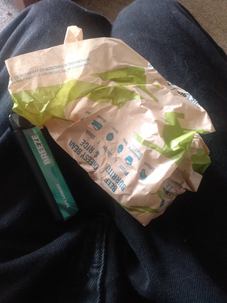 Satanicf4ggot's tweet photo. My omad https://t.co/fREj85H9Y7