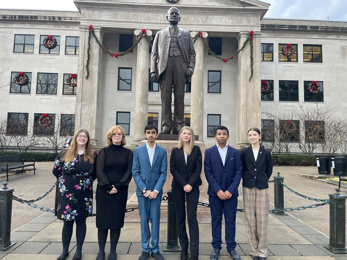 Good luck to BGHS Speech Team competing today at the WKU Hilltopper Tourney! <a href="/BGHSPurplesNews/">The Purple Spirit</a>