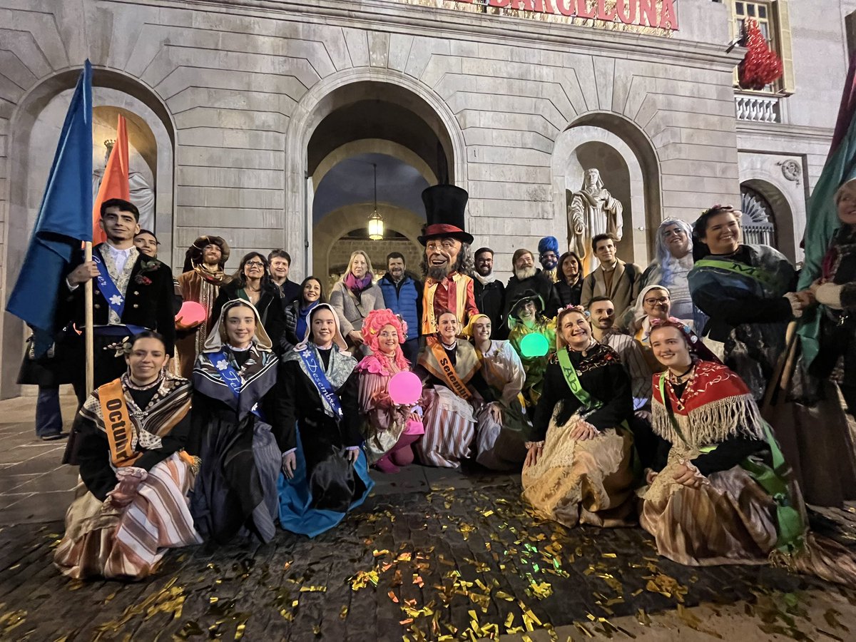 JuntsXCat Ciutat Vella 🎗 tweet media