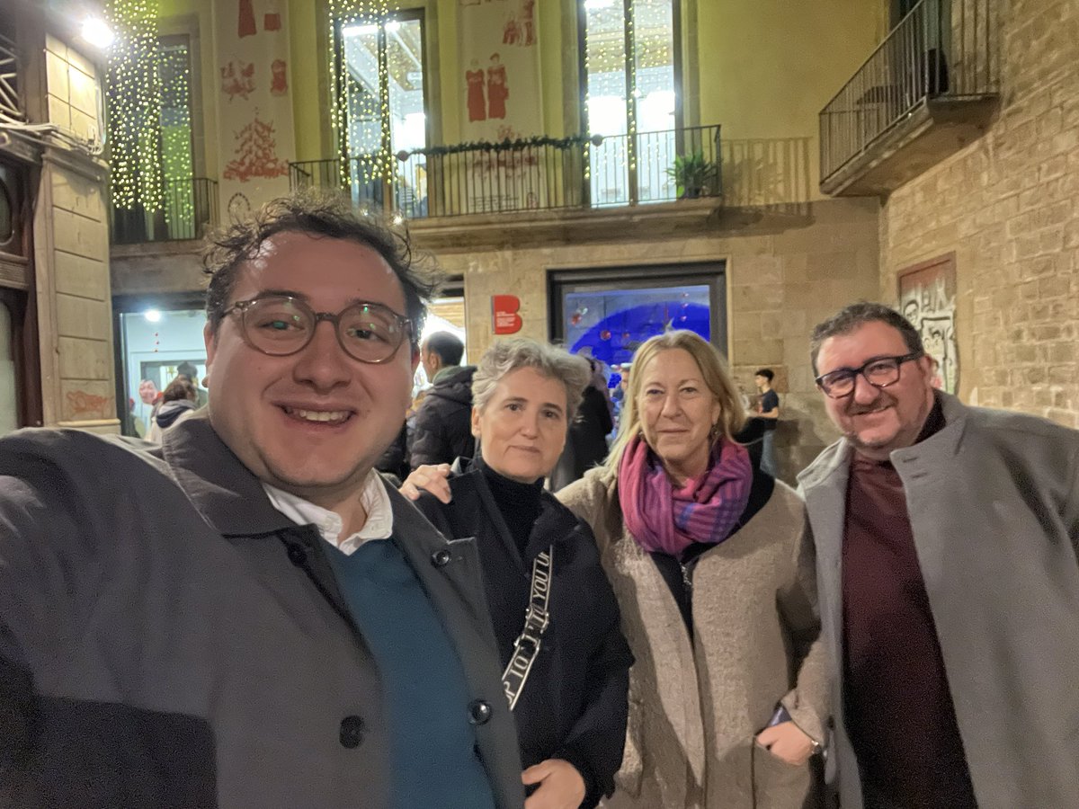 JuntsXCat Ciutat Vella 🎗 tweet media