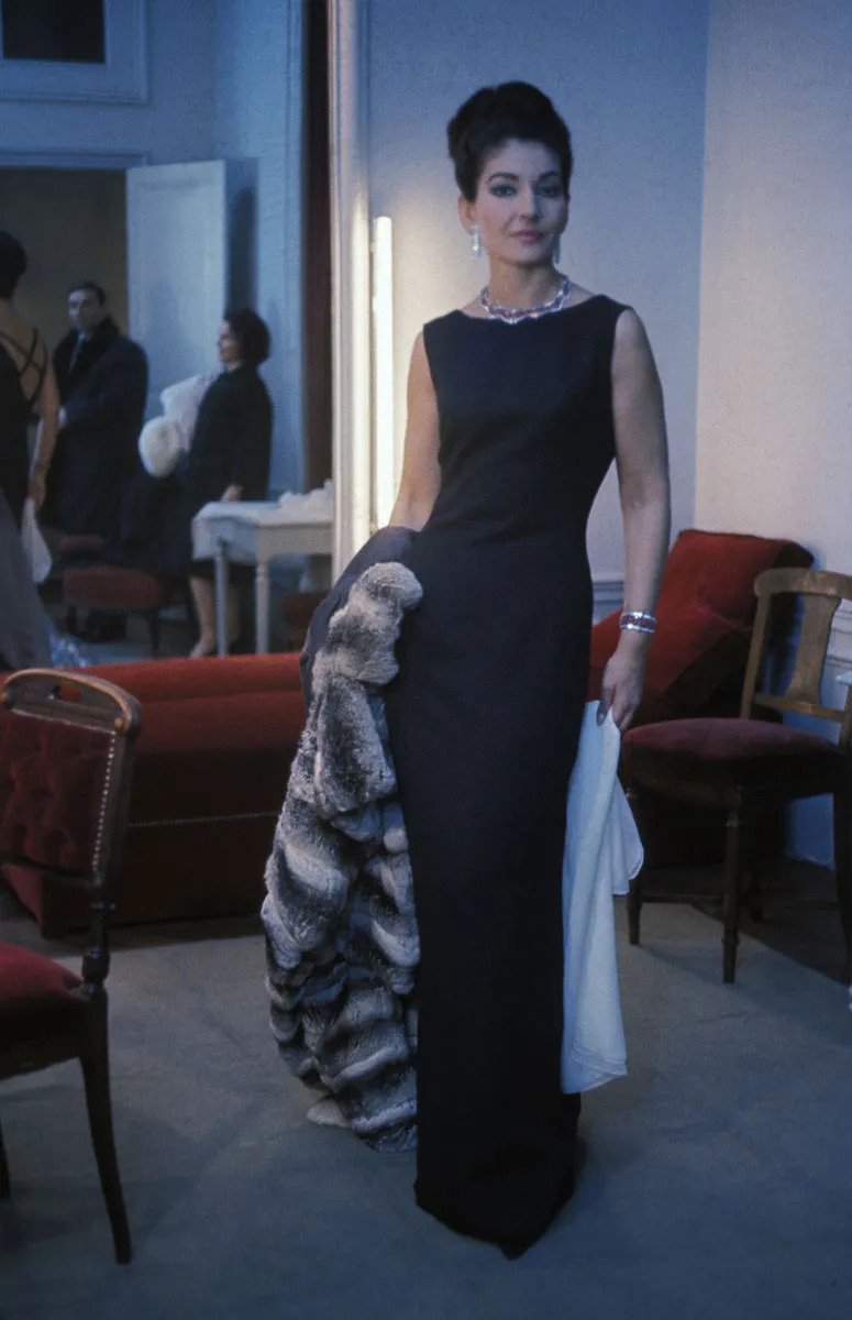 Mr_Machado's tweet image. Data MM: hoje, 100 anos do nascimento de María Cecilia Sofia Anna Kalogeropoúlou! 

Maria Callas nasceu em Nova York, 1923. Morreu em Paris, 1977.

#BOTD #Callas100 #divina