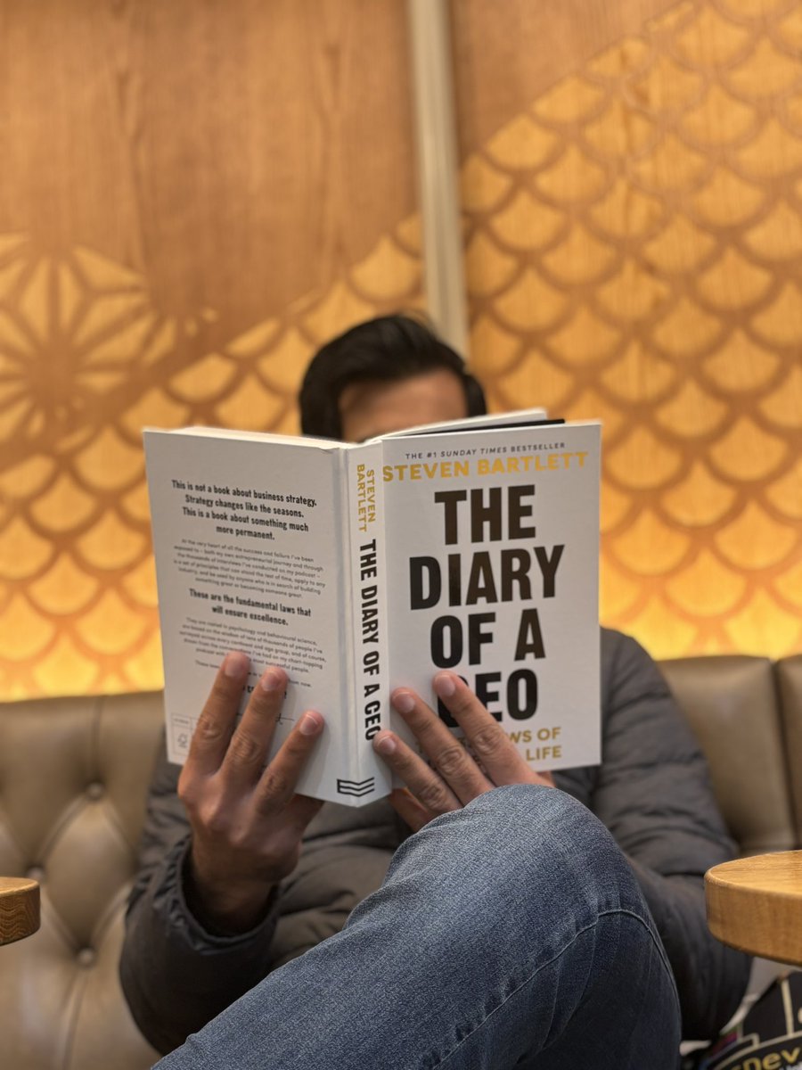 anumness's tweet photo. Waiting for @zaheerparacha to finish reading so I can take a peek inside @StevenBartlett book The Diary of a CEO https://t.co/6rt7tODNVW