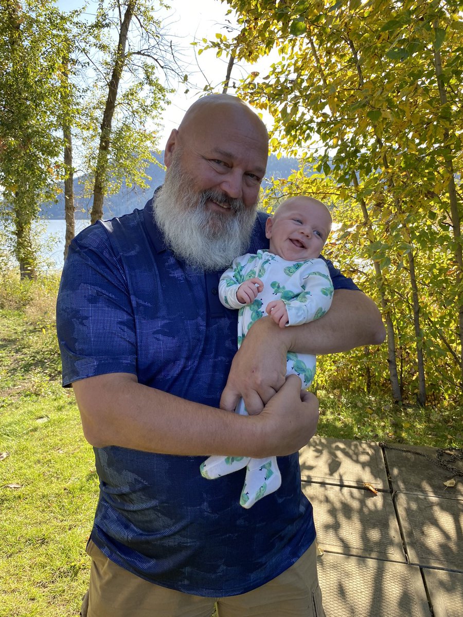 sarahmorter9's tweet photo. Happy birthday to the best grandpa in the world! 💙 Beckham and I hope you have the best day!! @mortZ33 https://t.co/h2pdXZ2NV8