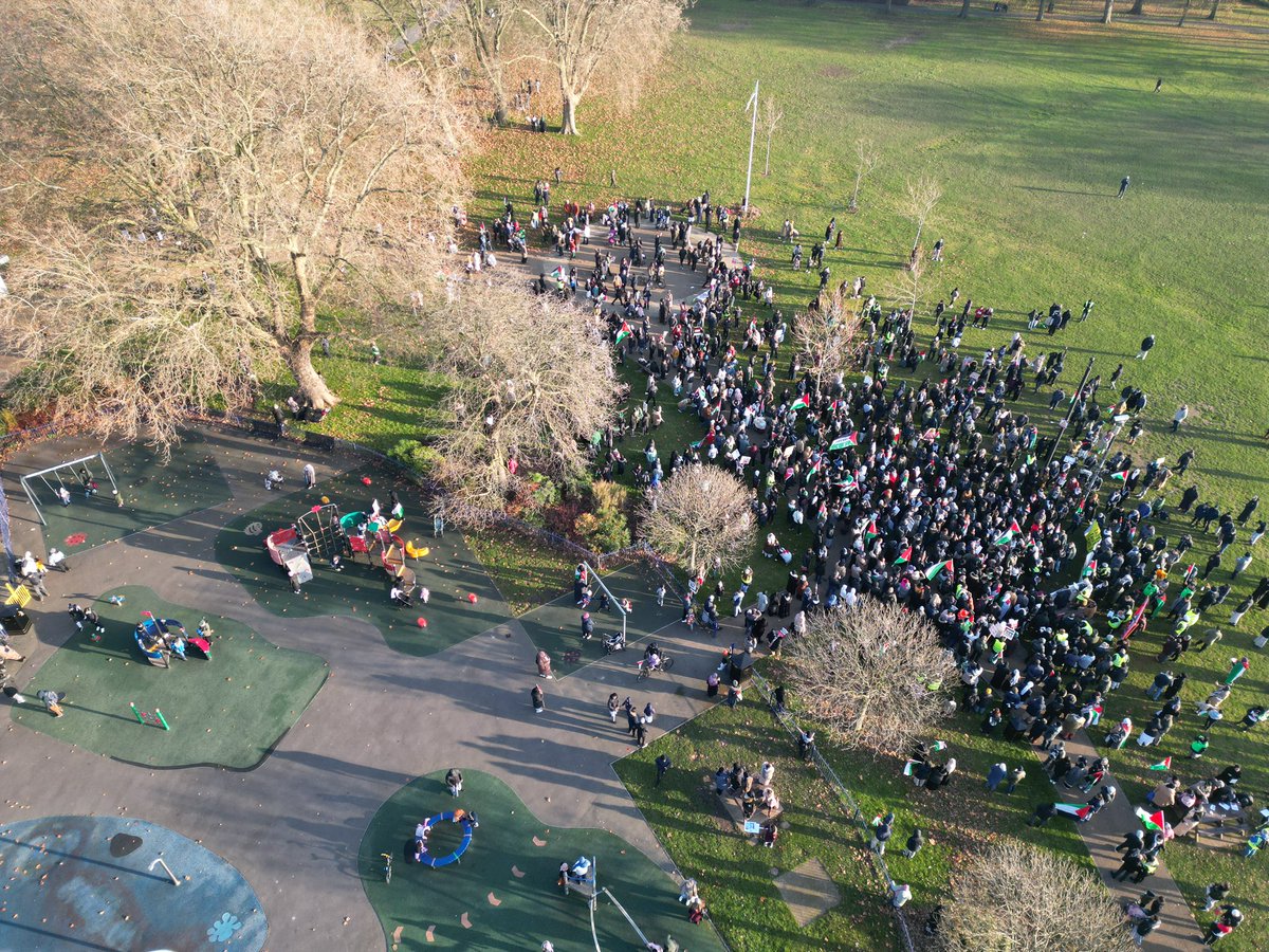 Great #Palestine Solidarity March from Ilford Town Hall to Plashet Park

Attended by people from all walks of life and faiths We must all continue the struggle for an end to the cycle of violence and a serious peace process. The killing must stop, #Ceasefire now! 
#Gaza #Israel