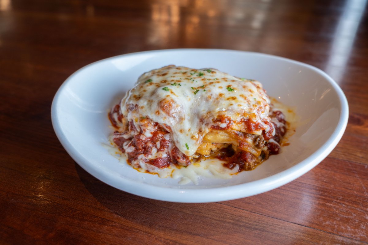 Spend the afternoon holiday shopping and the evening dining with us. 🍝 😍 🥖

#foodies #italianfood #pepperonigrill #beyonditalian #localfood #localfoodies #okcfoodies #freshfood