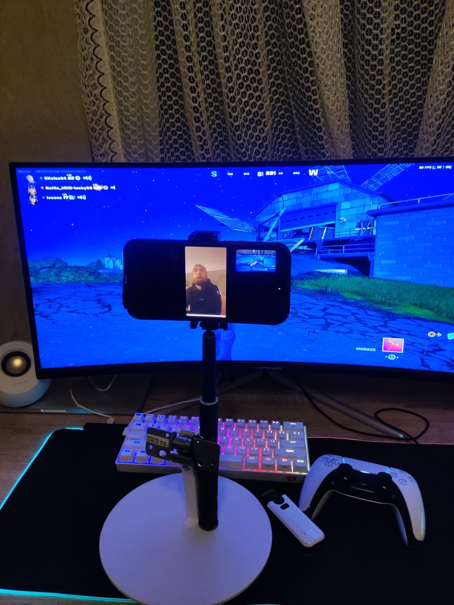Krists Kalniňš tweet media
