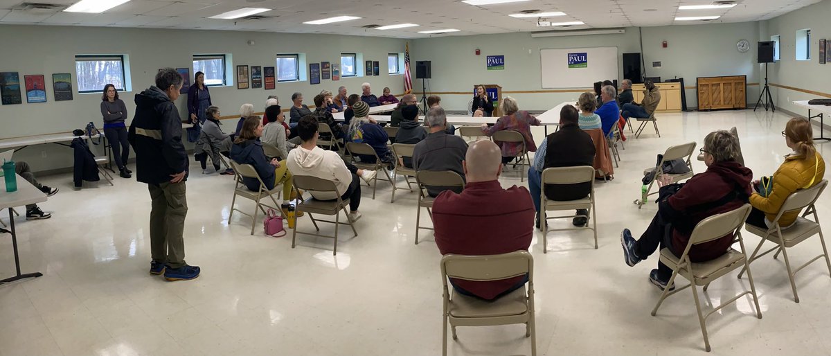 What I like the most about #btv #NNE is we show up! Leadership is showing up. Thank you to the nearly 40 people who showed up to listen &amp;  interact with <a href="/karen_paul/">Karen Paulus</a> about the future of our city. Please register for the December 10th Democratic Caucus at karenpaulbtv.com.