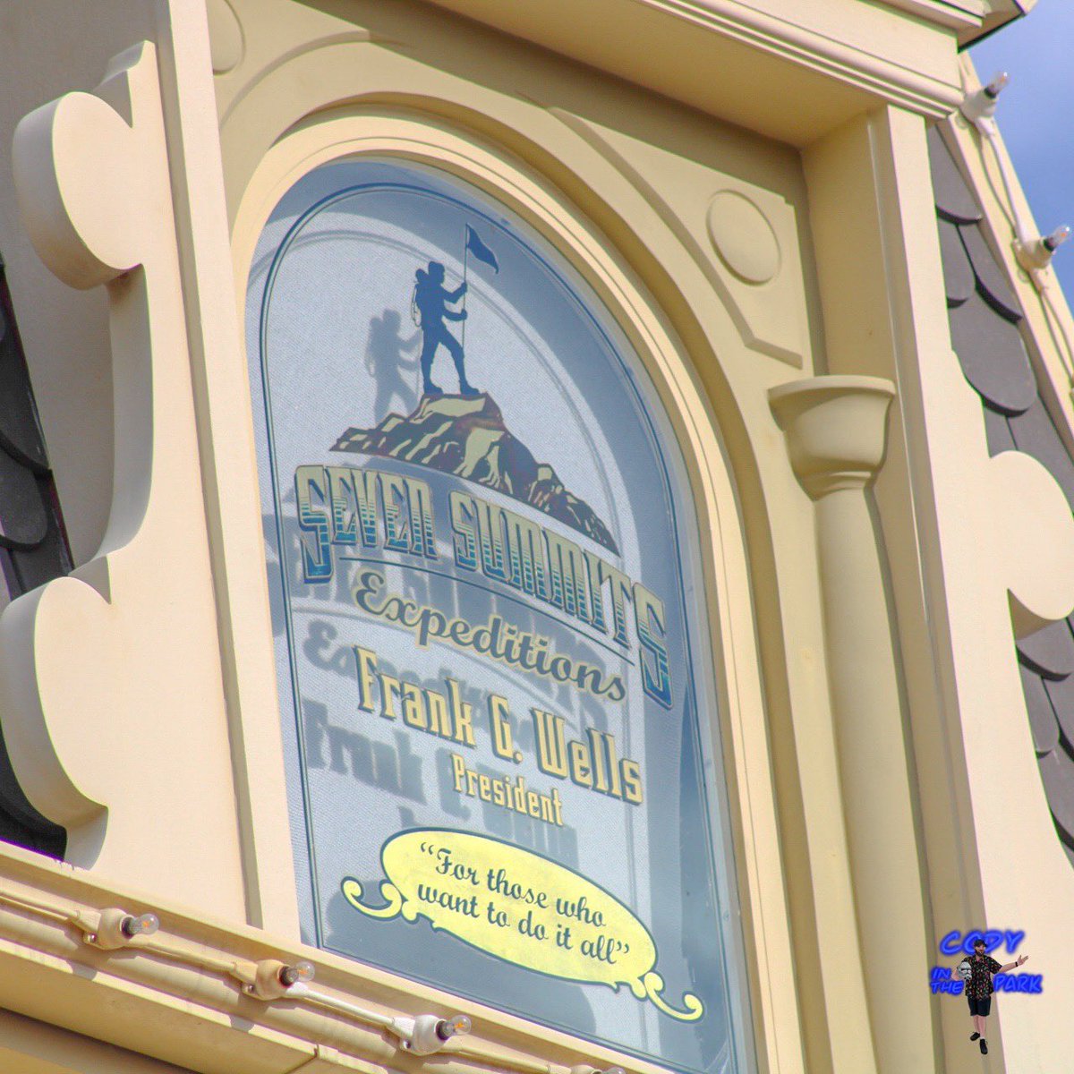 ItsUncleMikeBee's tweet photo. Never be ashamed to play the supporting character. Without them no one would know who the main characters are.
#MagicKingdom #SupportingRole #Disney #WaltDisneyWorld https://t.co/Bcl2PlOgWg