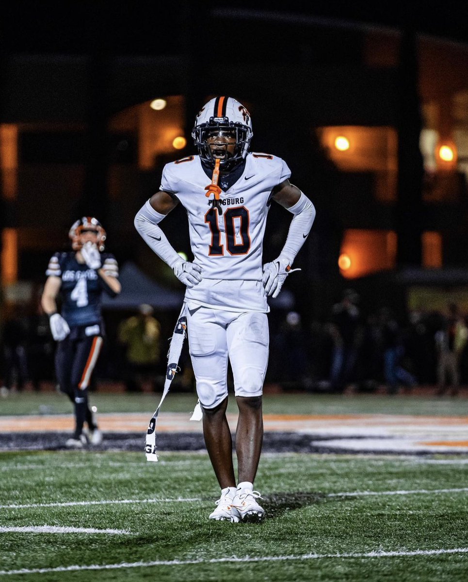 Kali_SaS_'s tweet photo. C/O 2025  4 ⭐️  Safety prospect Jadyn Hudson from Northern California’s Pittsburgh High School in Pittsburgh CA is a mix of size, athleticism and heart… as a sophomore the 6’2”  180 lb Safety recorded 71 tackles and 3 pass breakups….. https://t.co/bCcwS4VbuX