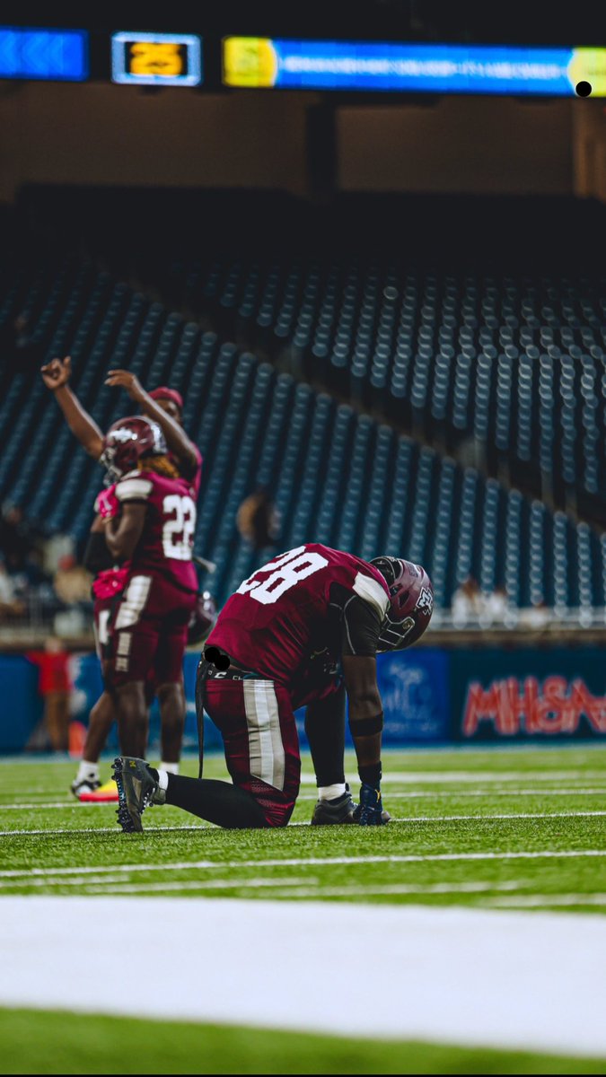 Javonta “vonta” Lee-Forbes LB/DE 5’11 220lbs (@forbes_javonta) on Twitter photo End of season stats:
52tackles
11 sacks
12 tfl
3 ff
17 pressures
State champion💍
Check out my Junior Szn Highlights
hudl.com/v/2MhMtz
<a href="/BIGBOOK_WORK/">Coach Booker</a> <a href="/CoachRodOden/">Coach Rod Oden</a> End of season stats:
52tackles
11 sacks
12 tfl
3 ff
17 pressures
State champion💍
Check out my Junior Szn Highlights
hudl.com/v/2MhMtz
<a href="/BIGBOOK_WORK/">Coach Booker</a> <a href="/CoachRodOden/">Coach Rod Oden</a>