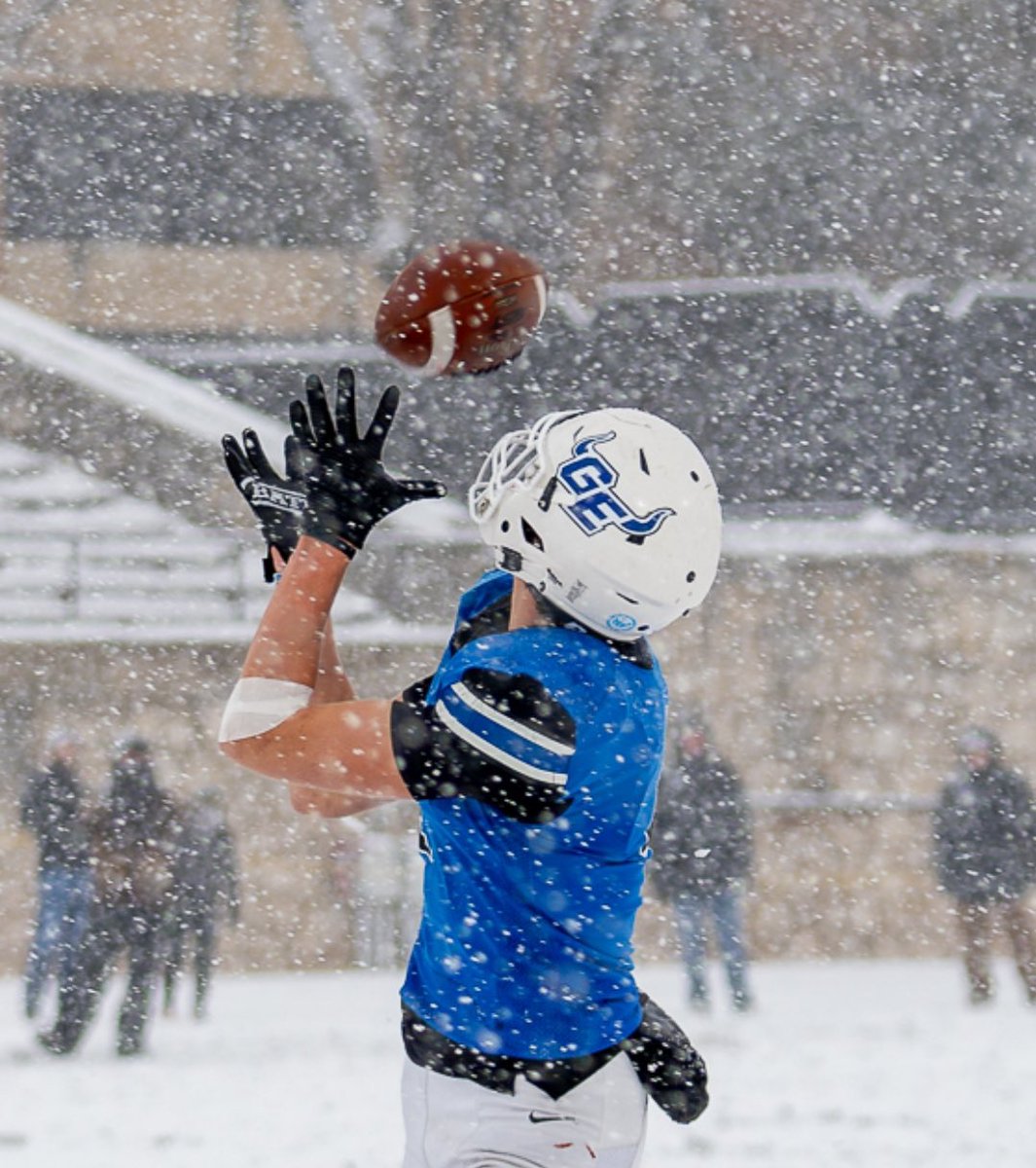 CoachJesseOwen's tweet image. So proud of our players and coaches! Thrilled for @GEHSBlazers and our community! Our players’ focus, determination, &amp;amp; toughness was the difference this season. So grateful for the opportunity to coach them. I’ll ride with these guys anytime &amp;amp; anywhere! 
@GETrailblazerFB