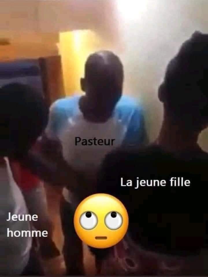 ZonePresse_'s tweet photo. 🔴Vu sur le net
Un pasteur surprend deux de ses fidèles à l'hôtel et les marie sur place. 
Ayant appris les rendez-vous fréquents de deux de ses fidèles dans un hôtel de la place, il les a suivi et a célébré le mariage à leur lieu de rendez-vous. C'est donc en lune de miel que la soirée s'est terminée pour le couple.