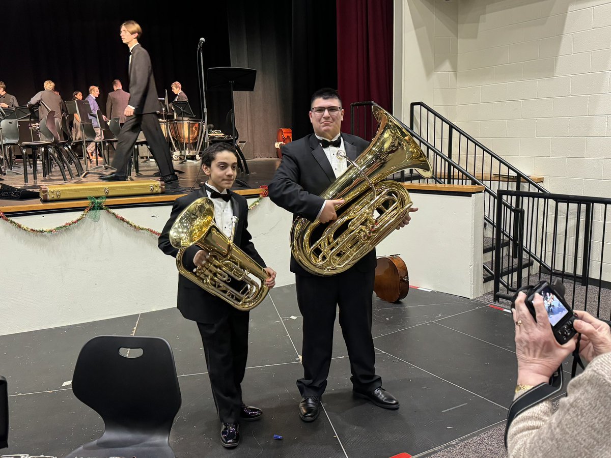 Jason A. Niedermeyer tweet media