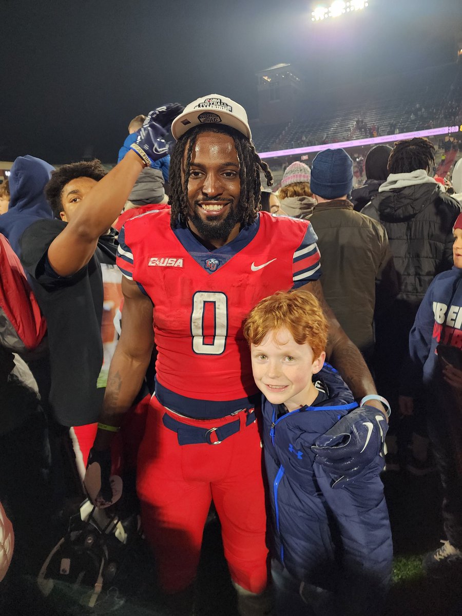 mbuckalew's tweet photo. @LibertyFootball @ConferenceUSA https://t.co/FMtcRKXOTG