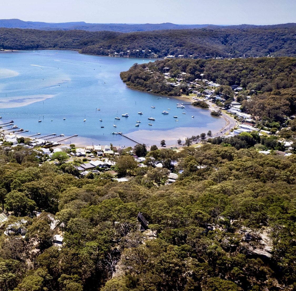 Our stunning coast @gailmacdrone 
•
Beautiful day to get out & explore
•
#drone #dronelife #dronepic #beach #explore #landscape #waterview  #centralcoastnsw