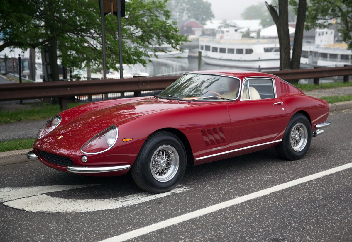 5/ The '60s brought us the Ferrari 275 GTB – a masterpiece of design and engineering. ✨

Its iconic long-nose silhouette and powerful V12 engine solidified its place in the pantheon of automotive legends. What makes the 275 GTB timeless in your eyes? 

#Ferrari275GTB #DesignIcon