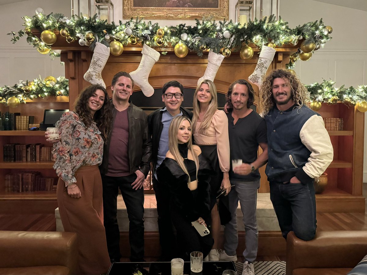 jonchenot's tweet photo. Fun hanging with some of the Coastal Bitcoiners crew last night. 🌊⛰️☀️ https://t.co/iT2uKZ5FTQ
