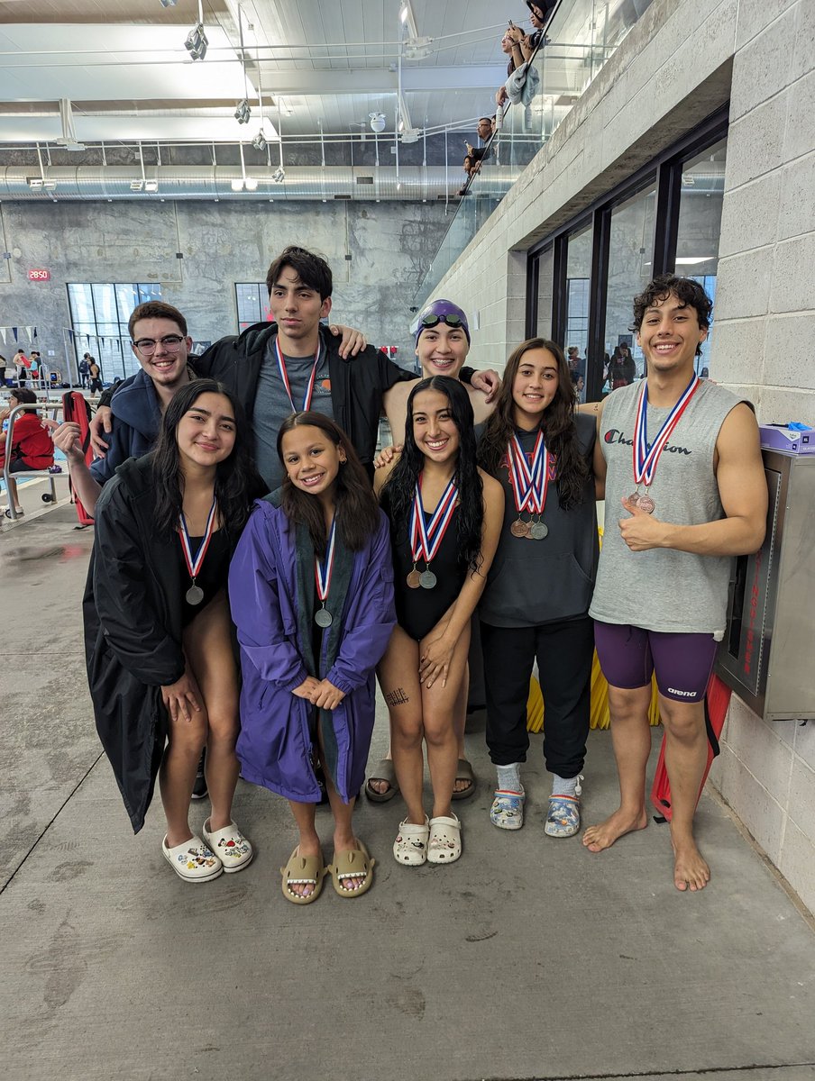 Eastlake Swim tweet media