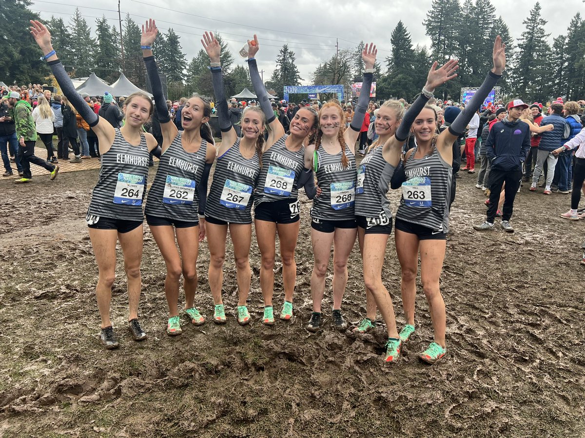 Kroy represented today at NXN! The 2023 season is a wrap with a strong 12th place finish 💚!!!!!