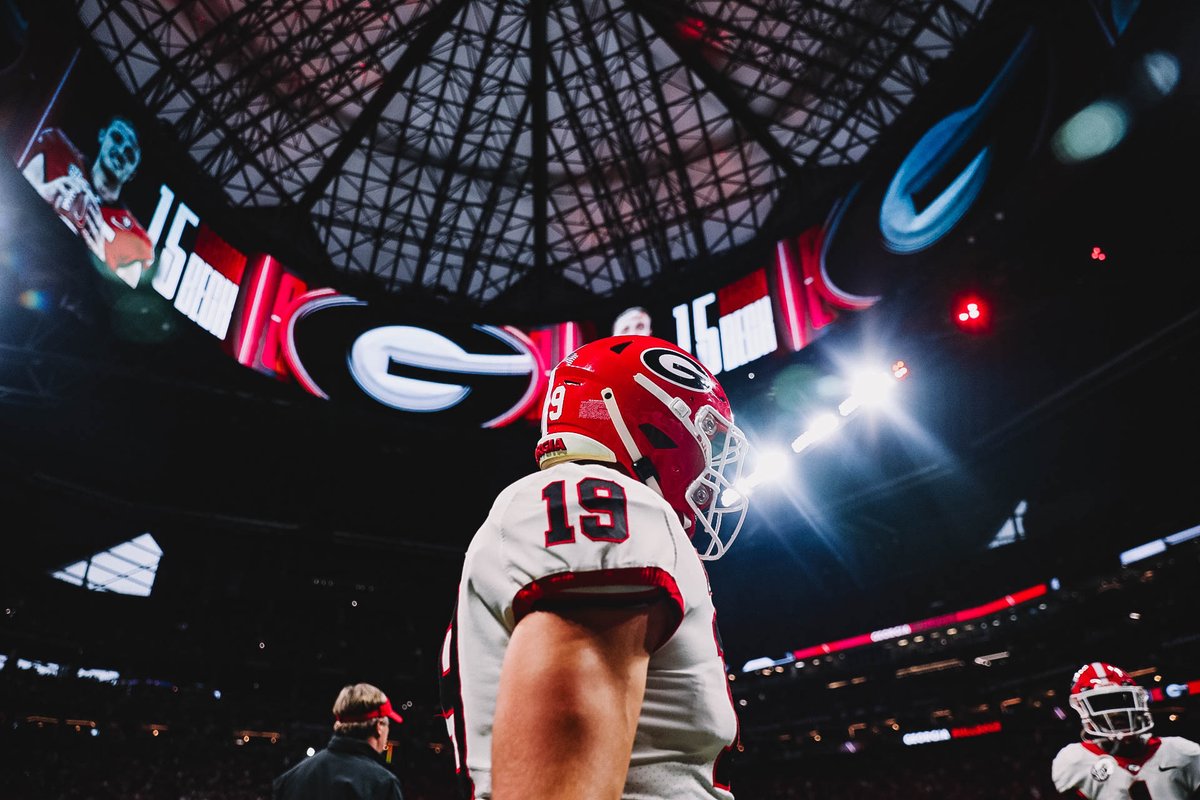 GeorgiaFootball's tweet photo. 📍In the 𝑩𝒆𝒏𝒛

#GoDawgs https://t.co/Ioig1LfAcA