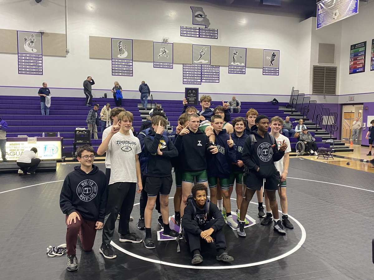 thsactivities's tweet photo. Congrats to Freshman β¦@THSWrestlingβ© for winning the FZW Invitational! https://t.co/3FN2k6wGBN