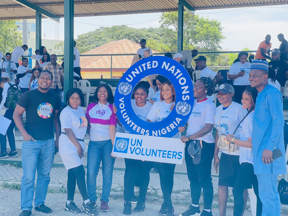 Abdek_SDGs's tweet photo. As a serial volunteer, who has leveraged volunteerism to navigate professional development, I joined the @YEN_National of @VSONigeria @VSO_Intl to participate in a Sensitization Walk organized by #NNVS & @UNVNigeria today in celebration of the International Volunteers Day 2023. https://t.co/ilZpzlDvWX