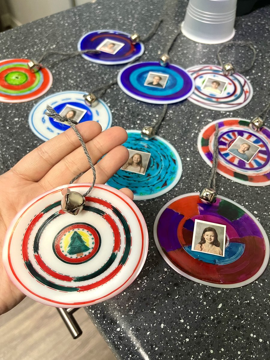 Ms_Terrazas's tweet photo. These ornaments have been so fun to make! Students decorated their own cup &amp; I baked them until they melted flat. Easy holiday keep sake personalized with their school photo. ❤️✨ https://t.co/dAW6kUsWjK