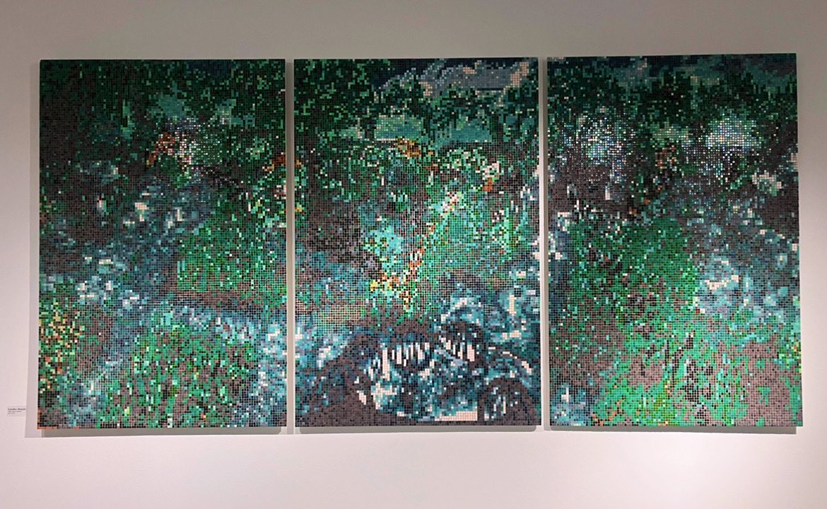 TheNaveMuseum's tweet photo. “Garden Mosaic” by artist Jayne Duryea stands an impressive 70 inches tall and stretches 12 feet wide. It is made of tens of thousands of hand-placed 1 cm x 1cm glass tiles. 

#glassart #mosaic #navemuseum #thenavemuseum #victoriatexas #victoriatx #artmuseum #texasmuseum #art https://t.co/xxAo0kQrKg