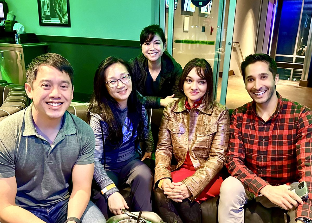 Kicking off the holiday season with medical oncology colleagues <a href="/MDAndersonNews/">MD Anderson Cancer Center</a> 🎄 #EndCancer