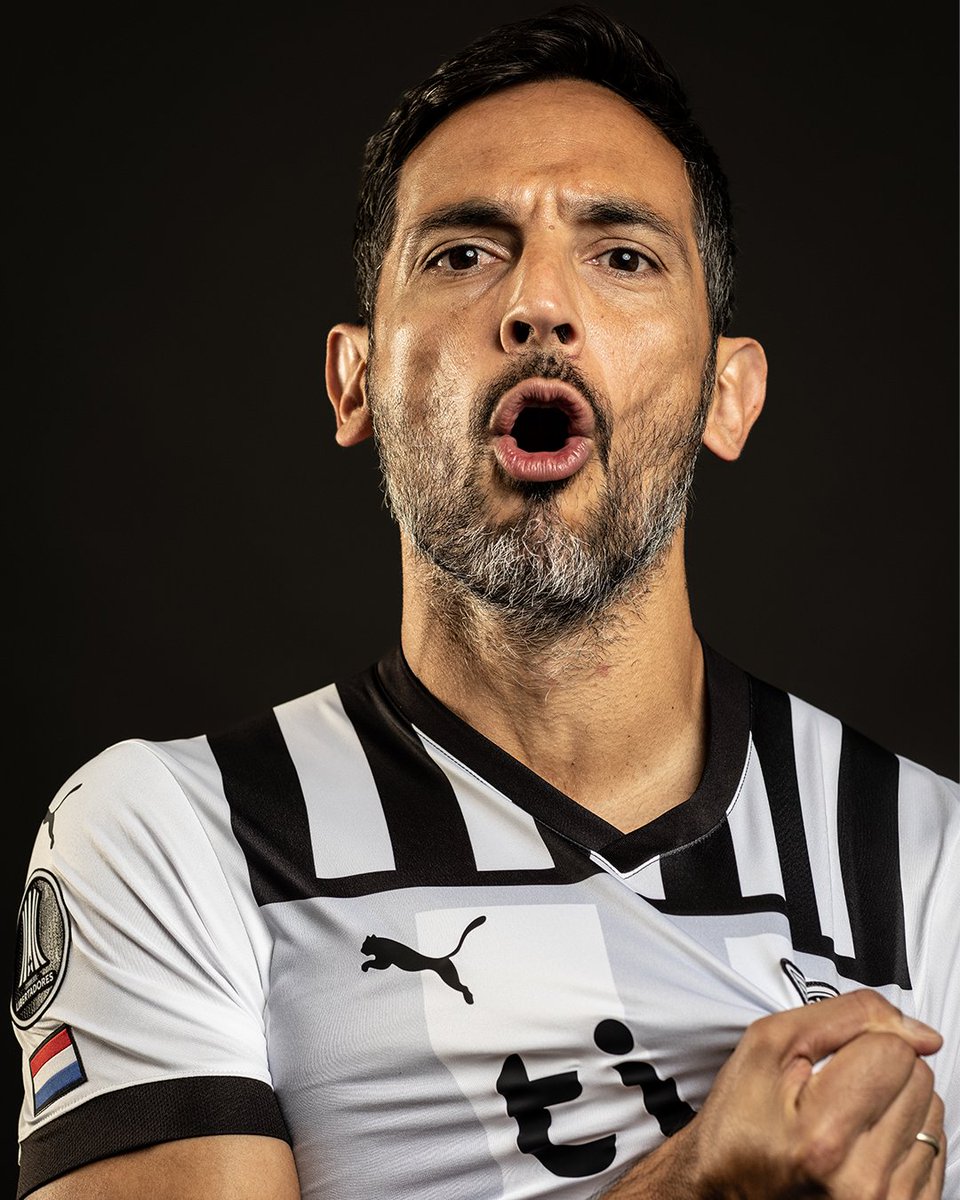 FUTBOLISTAS ⚽
Más ganadores del fútbol 🇵🇾:

1- Roque Santa Cruz 🇵🇾 - 15 🏆
2- Néstor Camacho 🇵🇾 - 14 🏆
3- Sergio Aquino 🇦🇷🇵🇾 - 13 🏆
4- Ivan Torres 🇵🇾 - 11 🏆
5- Ever Almeida 🇺🇾🇵🇾 - 11