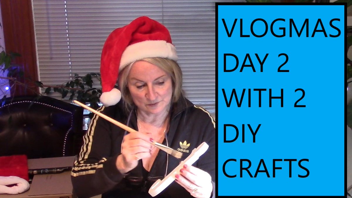 kimkasch's tweet image. Join me as I #craft for #Christmas during #Vlogmas Day #2 rumble.com/v3zasew-vlogma…